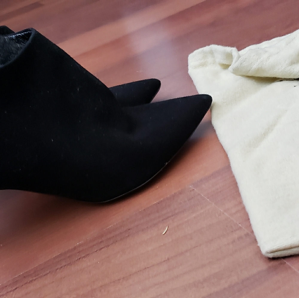 Burberry 6.5 Booties